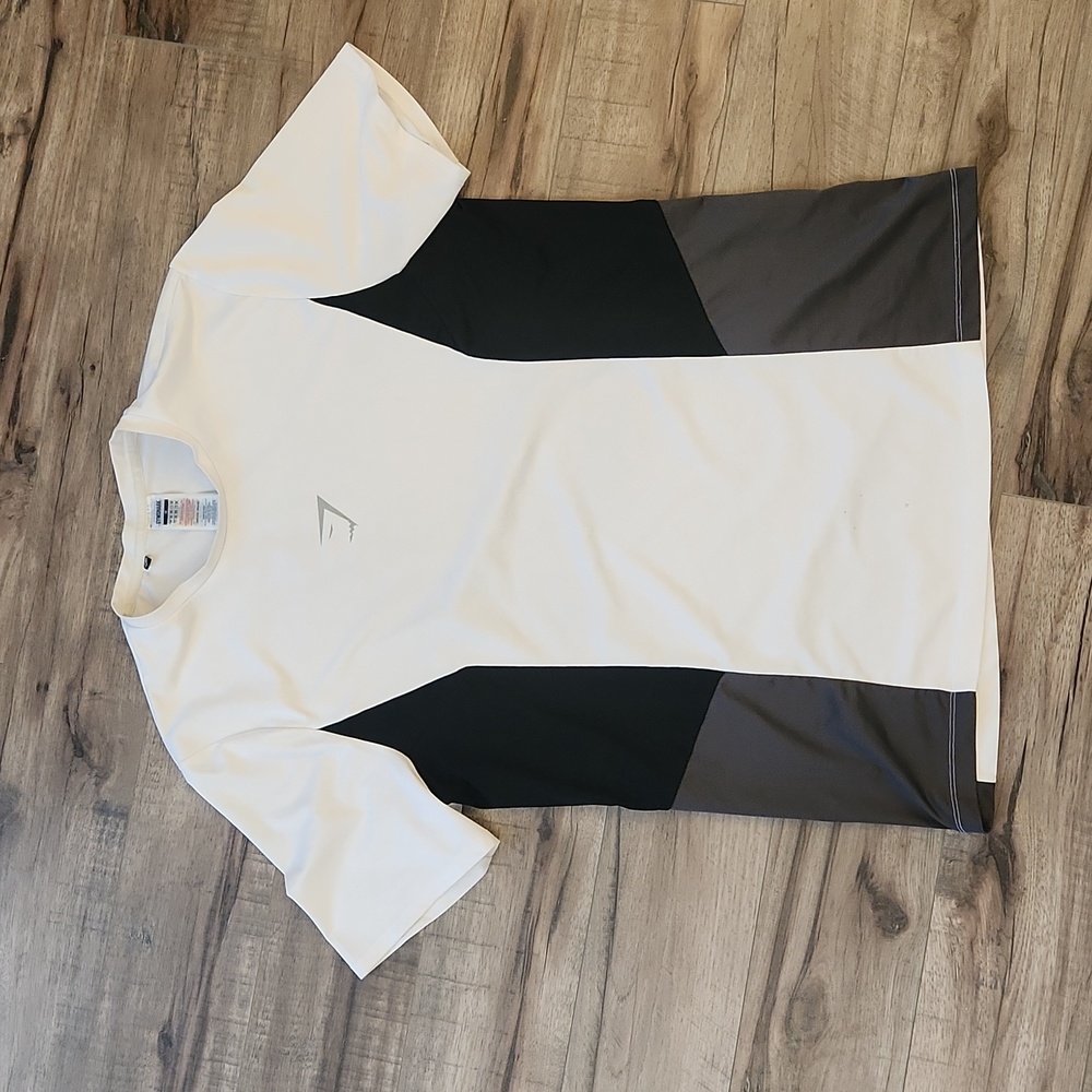 Gymshark Shirt
